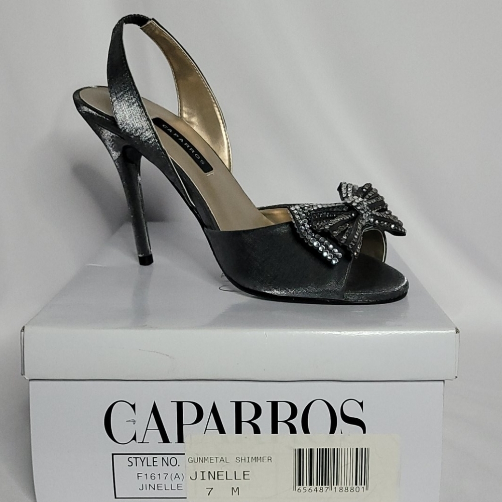 𝅺Caparros  Women's Jinelle Gun Metal Shimmer Size 7M  Evening Shoes